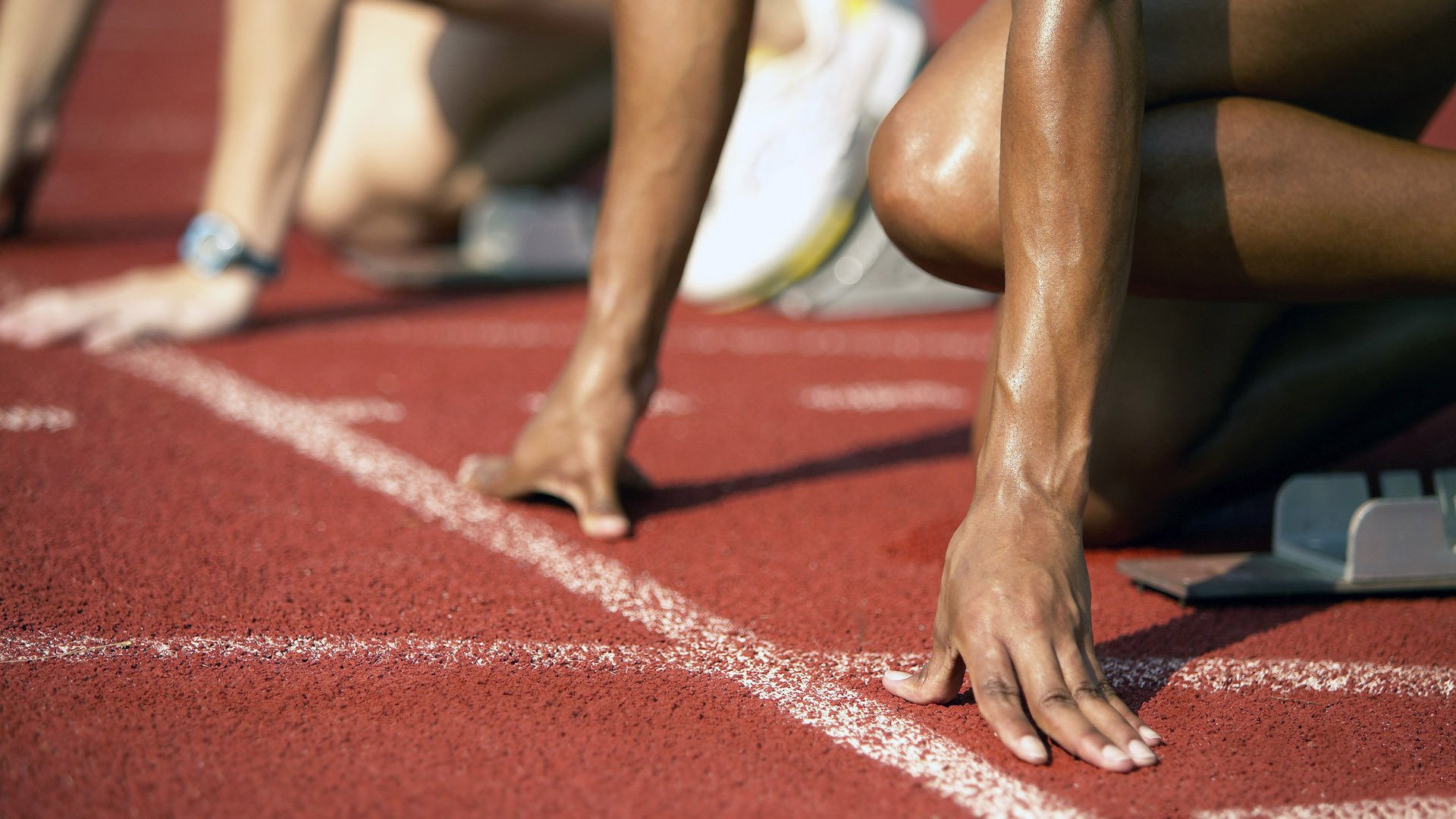 篮球直播账号内容多样化教育娱乐兼顾扩大传播受众，篮球网络直播平台